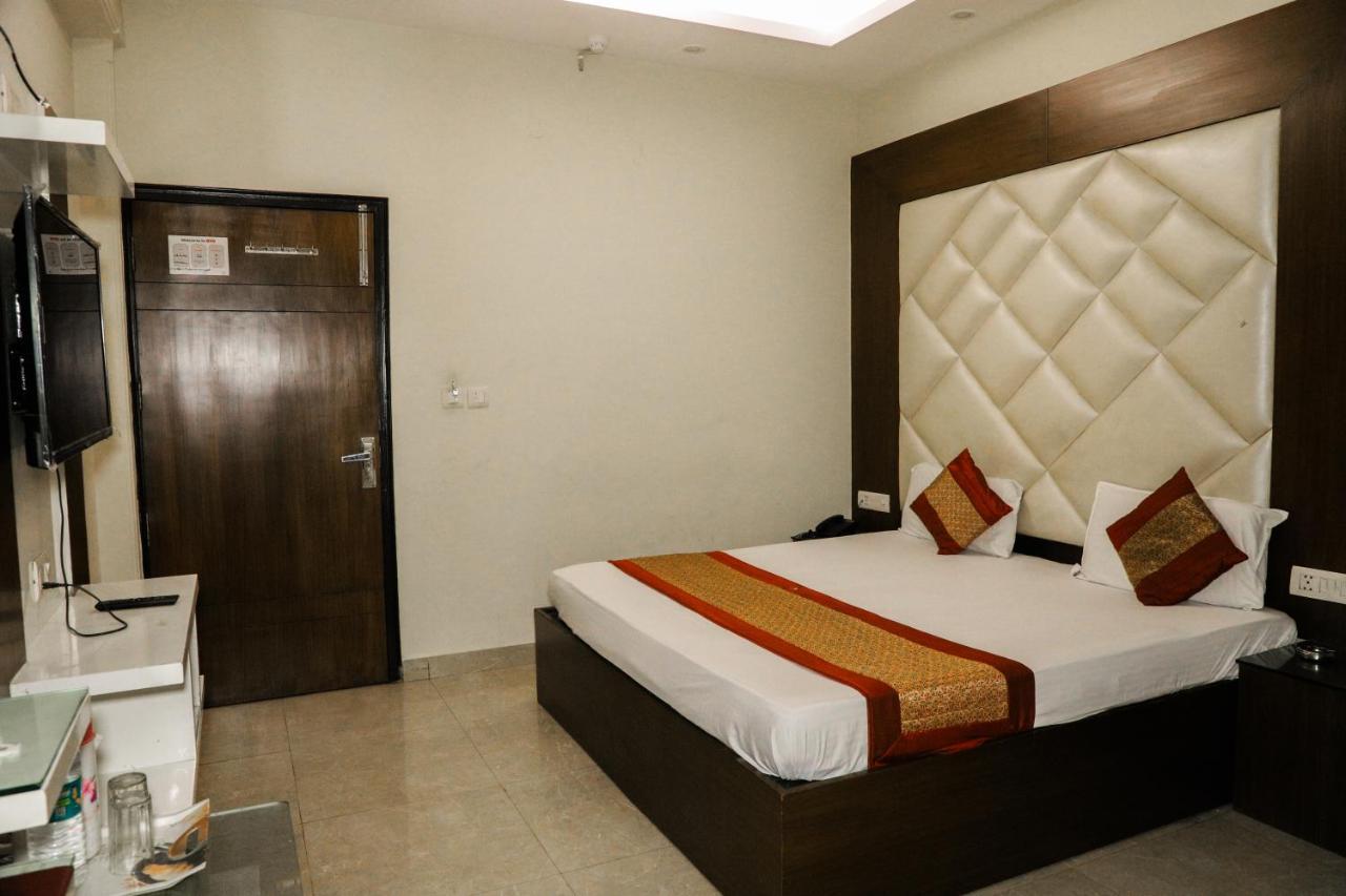 Hotel Centra Inn نيودلهي المظهر الخارجي الصورة